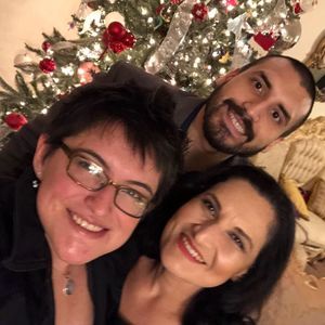 Meet your Posher, Zonia